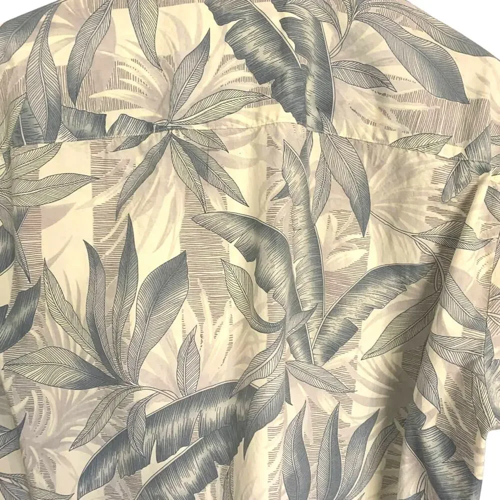 Cooke Street Honolulu Camp Hawaiian Shirt Medium Gray Button Up Pocket Tropical
